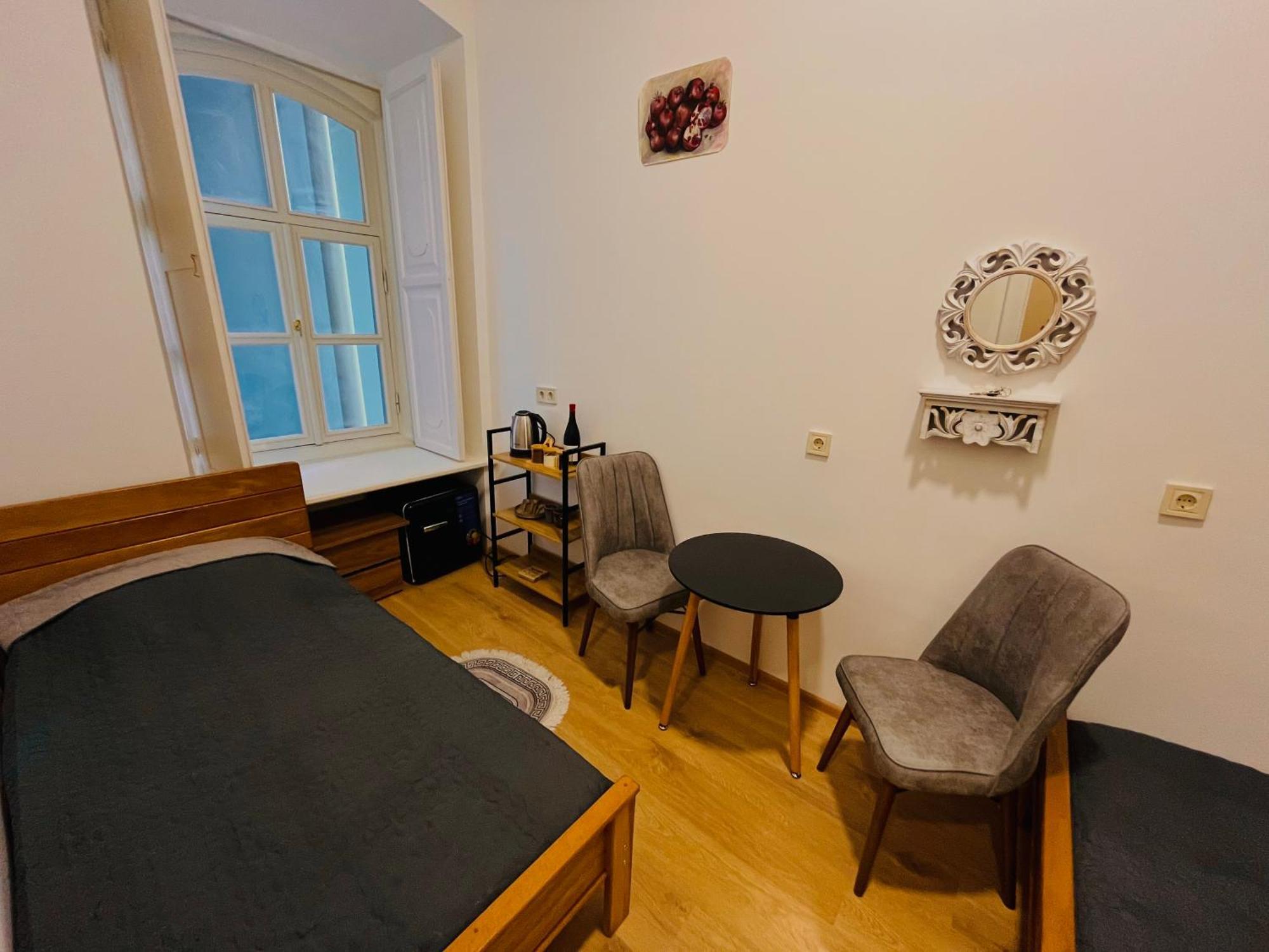 Salomes Guest Room Tbilisi Exterior photo